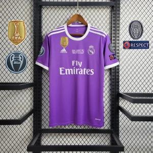 Camiseta Real Madrid 16/17 Fora (Final Champions League) (Todos os Patches) - (Retro)