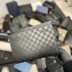Bolso LV negro